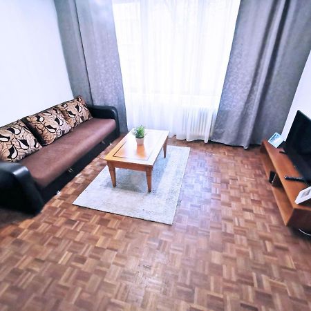 Cozy Apartment Sala Palatului Bukares Bagian luar foto